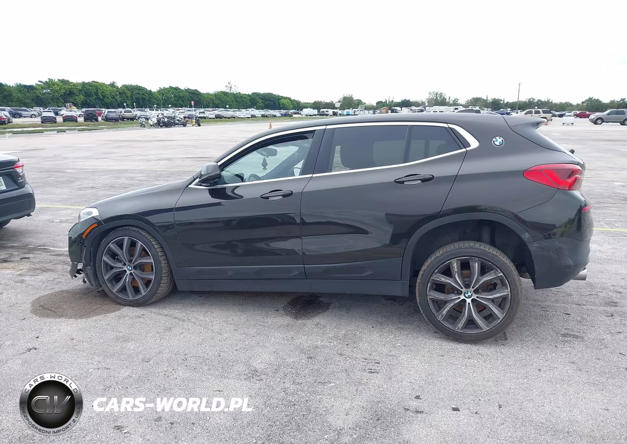 2018 BMW X2 xDrive28I VIN:WBXYJ5C30JEF71355 - 14