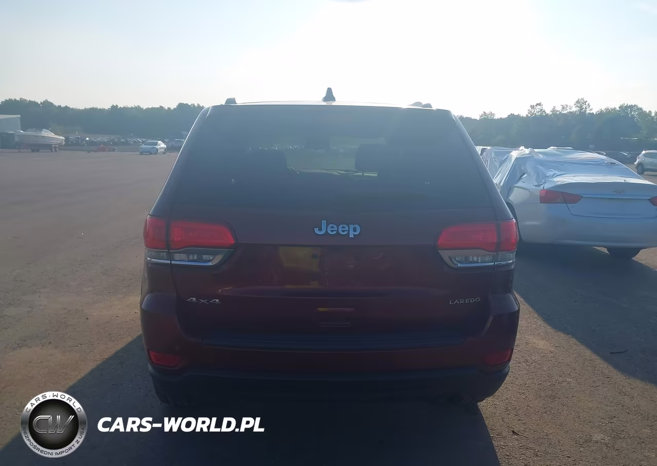 2019 Jeep Grand Cherokee Laredo E 4X4 VIN:1C4RJFAG7KC838885 - 16