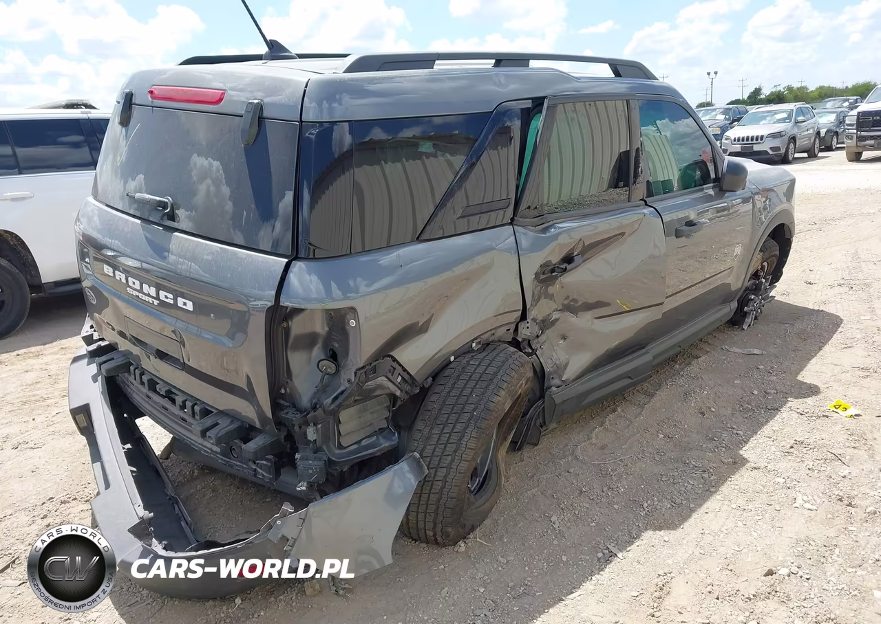 2022 Ford Bronco Sport Big Bend VIN:3FMCR9B61NRD19564 - 4