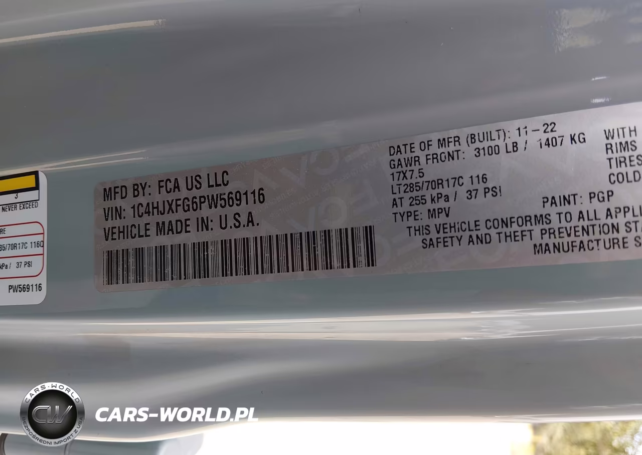 2023 Jeep Wrangler 4-Door Rubicon 4X4 VIN:1C4HJXFG6PW569116 - 9