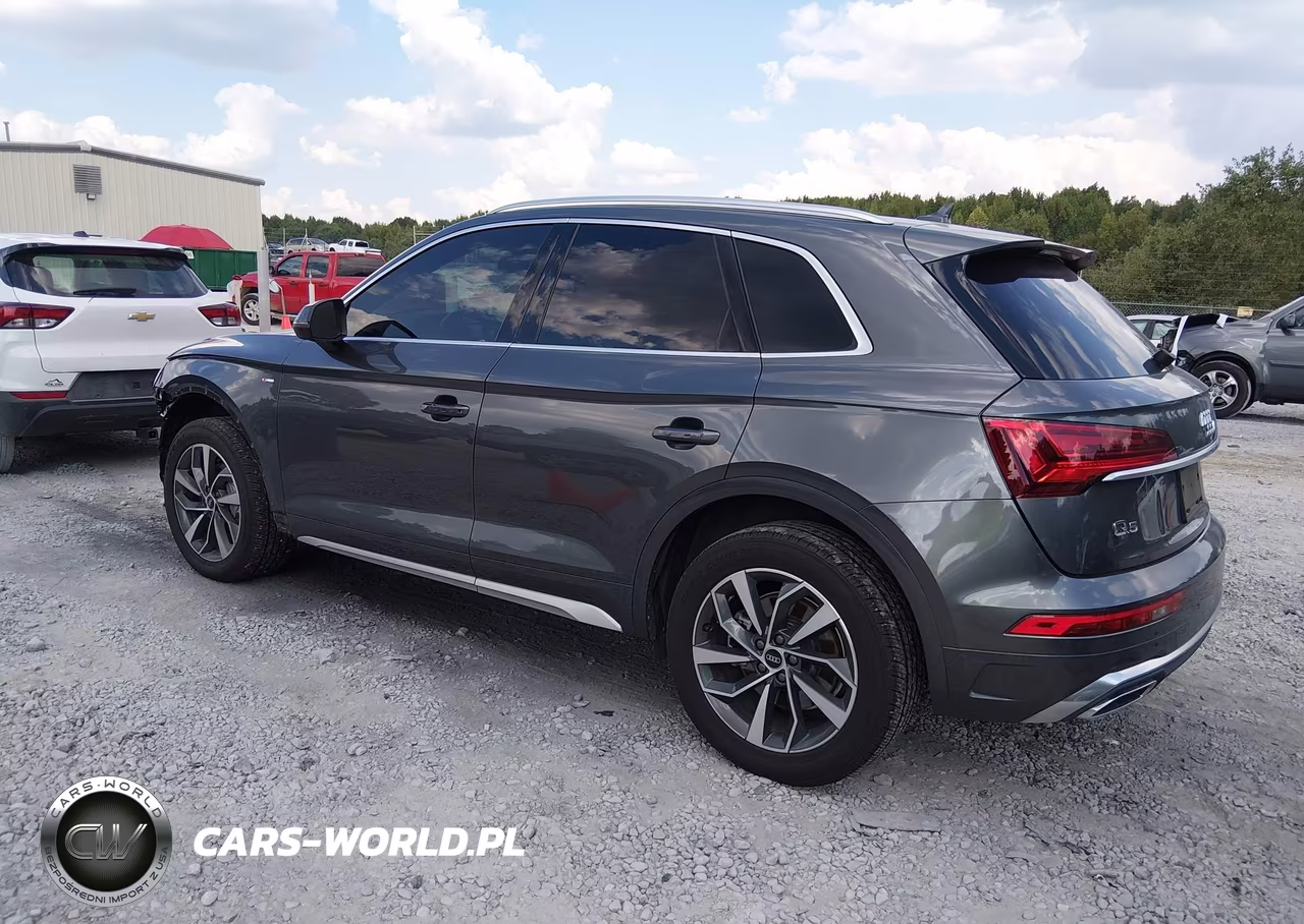2022 Audi Q5 Premium Plus 45 Tfsi S Line Quattro S Tronic VIN:WA1EAAFY2N2131703 - 3