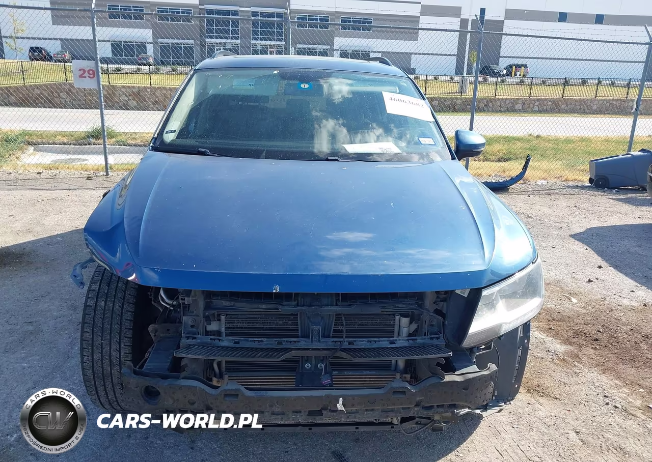 2018 Volkswagen Tiguan VIN:3VV3B7AX9JM065375 - 12