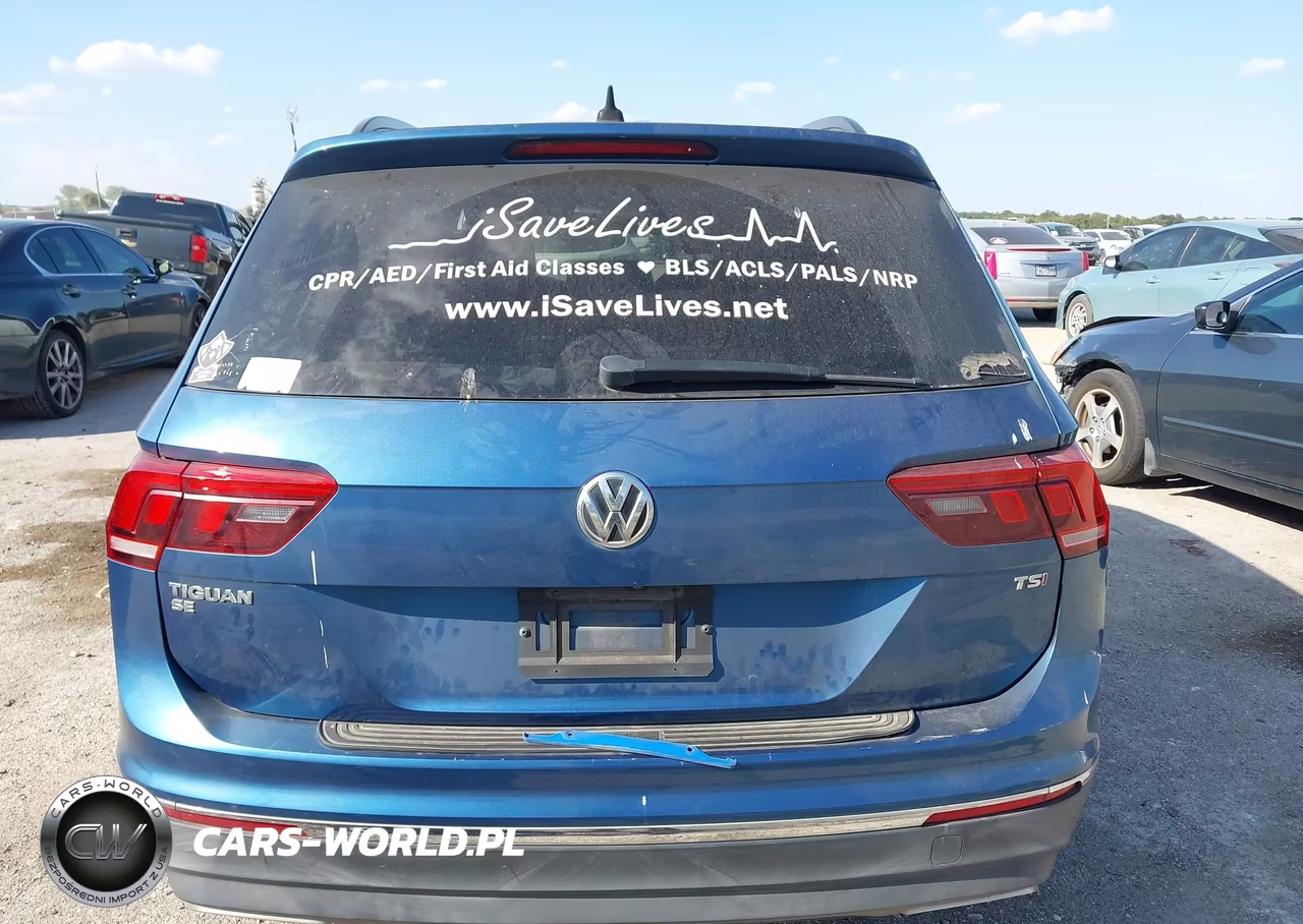 2018 Volkswagen Tiguan VIN:3VV3B7AX9JM065375 - 16