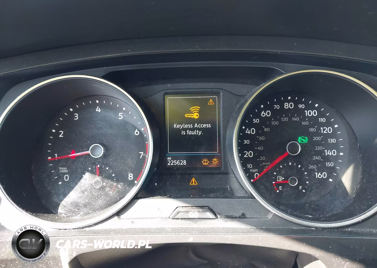 2018 Volkswagen Tiguan VIN:3VV3B7AX9JM065375 - 7