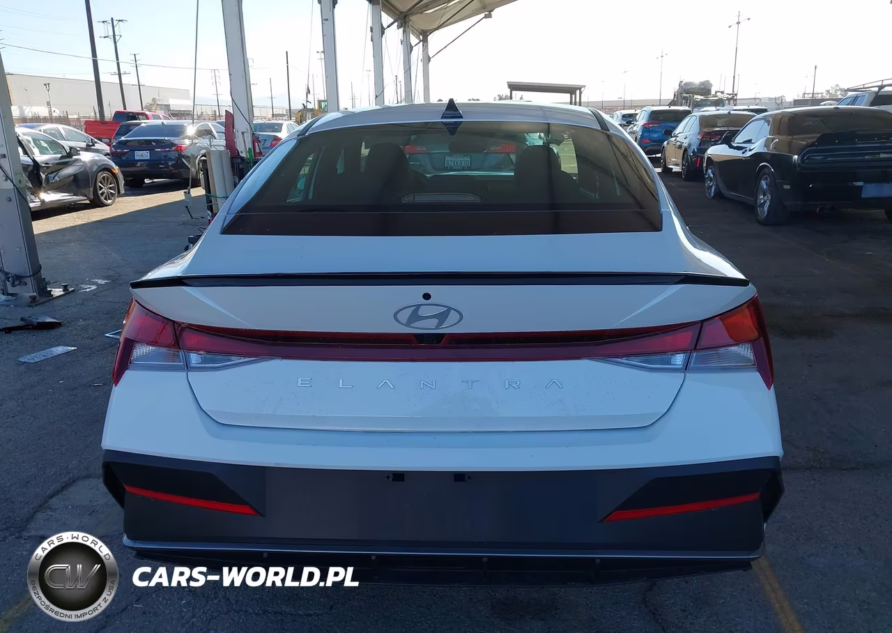 2025 Hyundai Elantra Sel Sport VIN:KMHLM4DG9SU012901 - 16