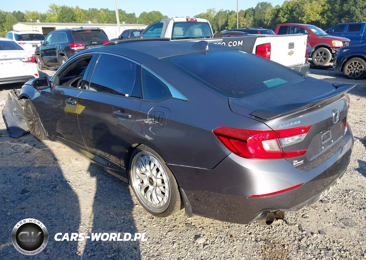 2018 Honda Accord Sport 2.0T VIN:1HGCV2F37JA006421 - 3