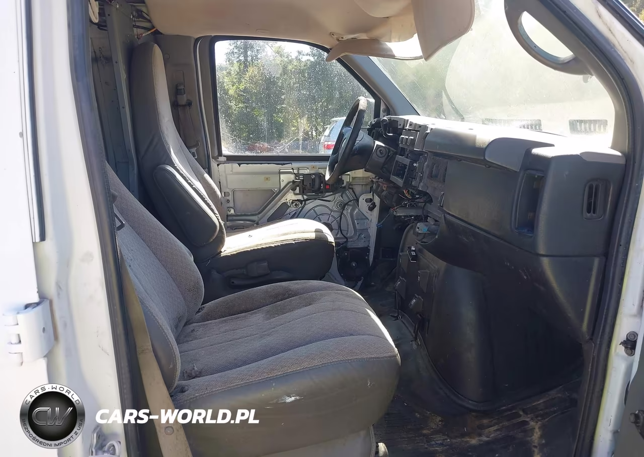 2012 Chevrolet Express 1500 Work Van VIN:1GCSGAFX5C1121152 - 5