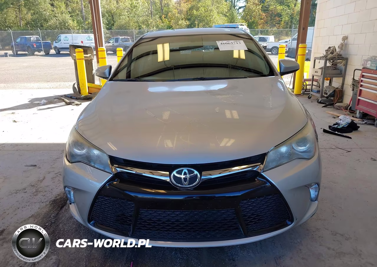 2016 Toyota Camry Se VIN:4T1BF1FK8GU584054 - 12