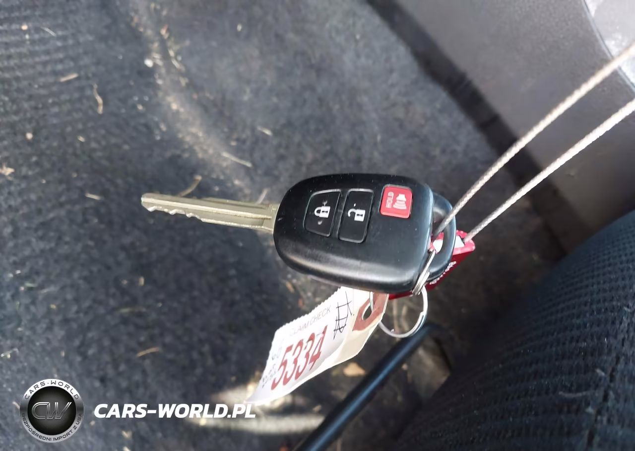 2013 Toyota Rav4 Xle VIN:2T3RFREVXDW021213 - 11
