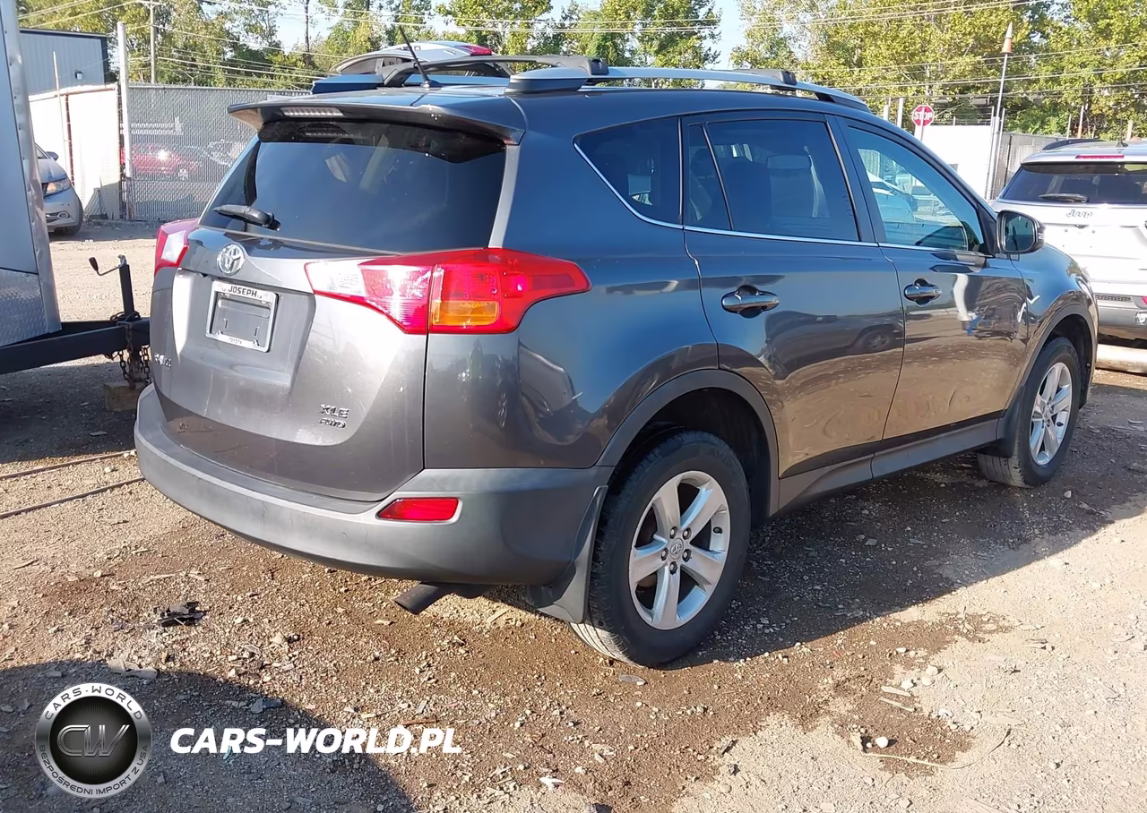 2013 Toyota Rav4 Xle VIN:2T3RFREVXDW021213 - 4