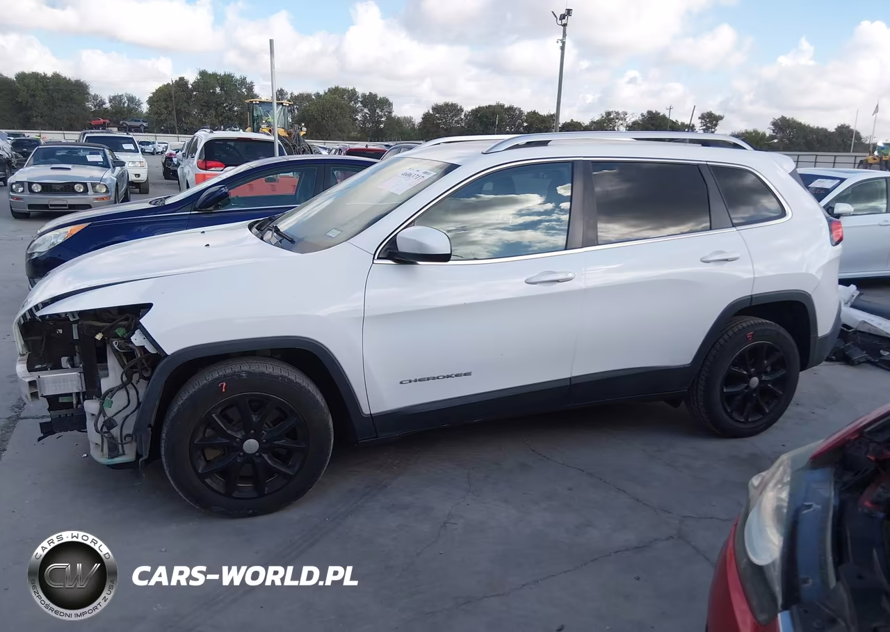 2017 Jeep Cherokee Latitude Fwd VIN:1C4PJLCB0HW640504 - 15