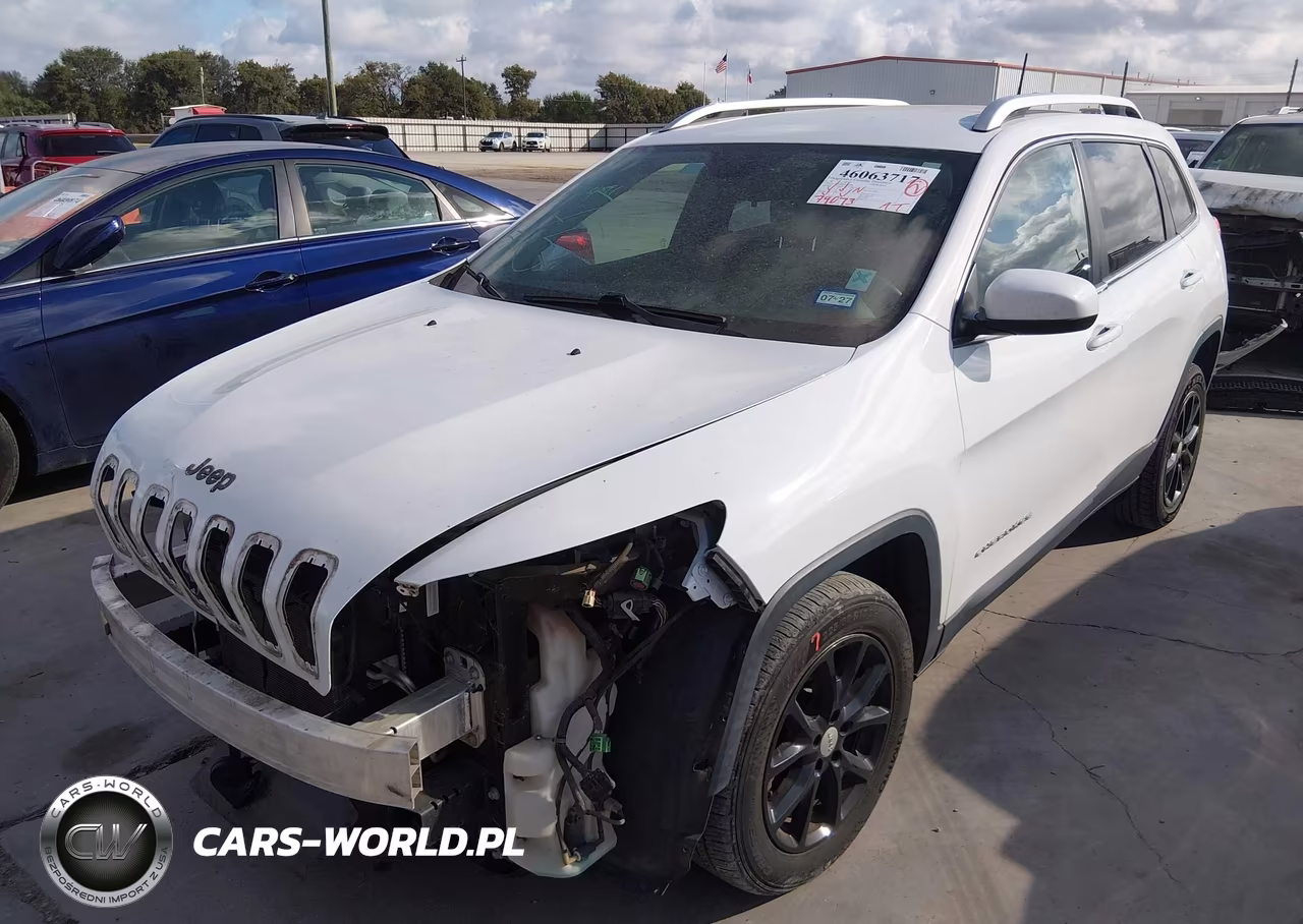 2017 Jeep Cherokee Latitude Fwd VIN:1C4PJLCB0HW640504 - 2