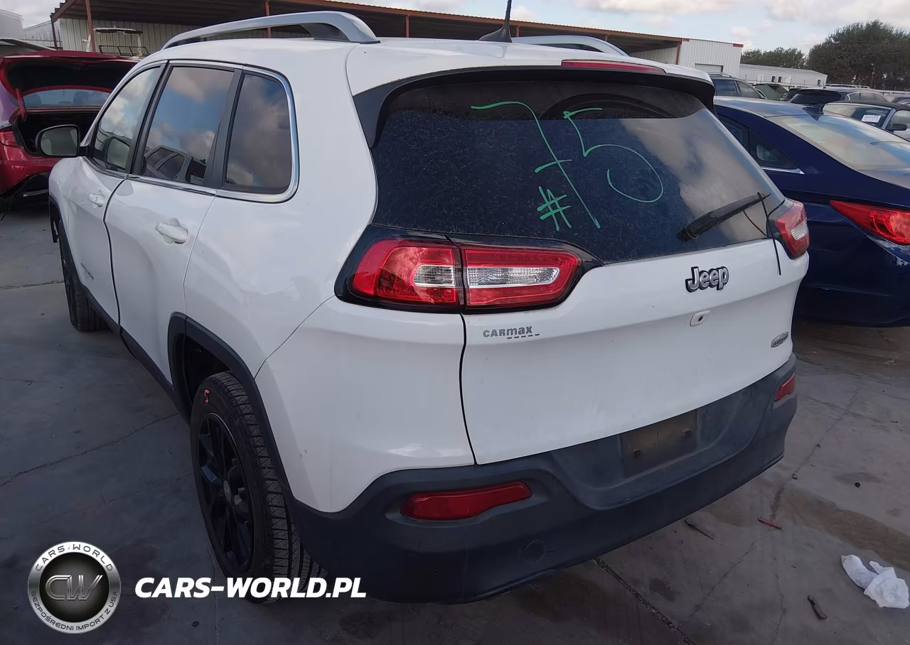 2017 Jeep Cherokee Latitude Fwd VIN:1C4PJLCB0HW640504 - 3
