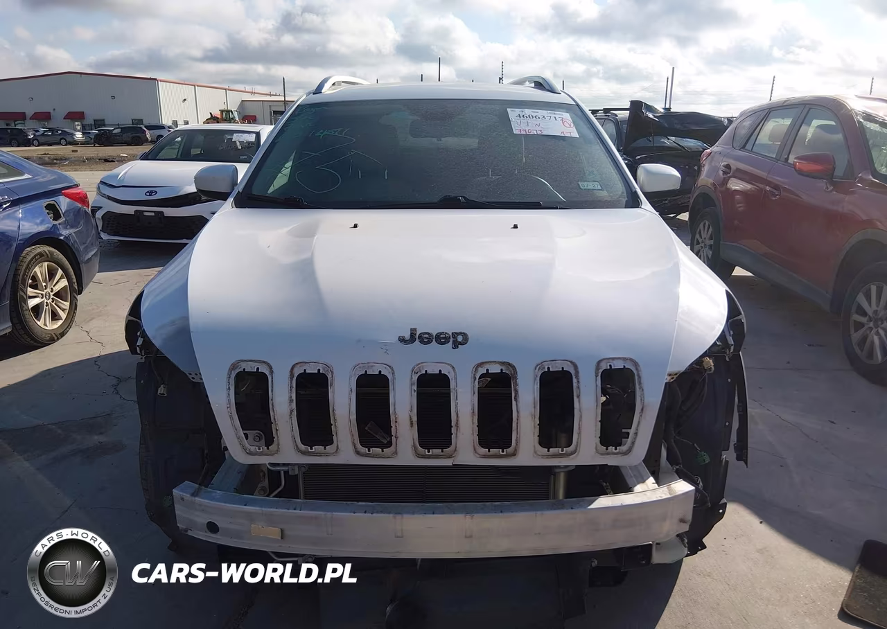 2017 Jeep Cherokee Latitude Fwd VIN:1C4PJLCB0HW640504 - 6