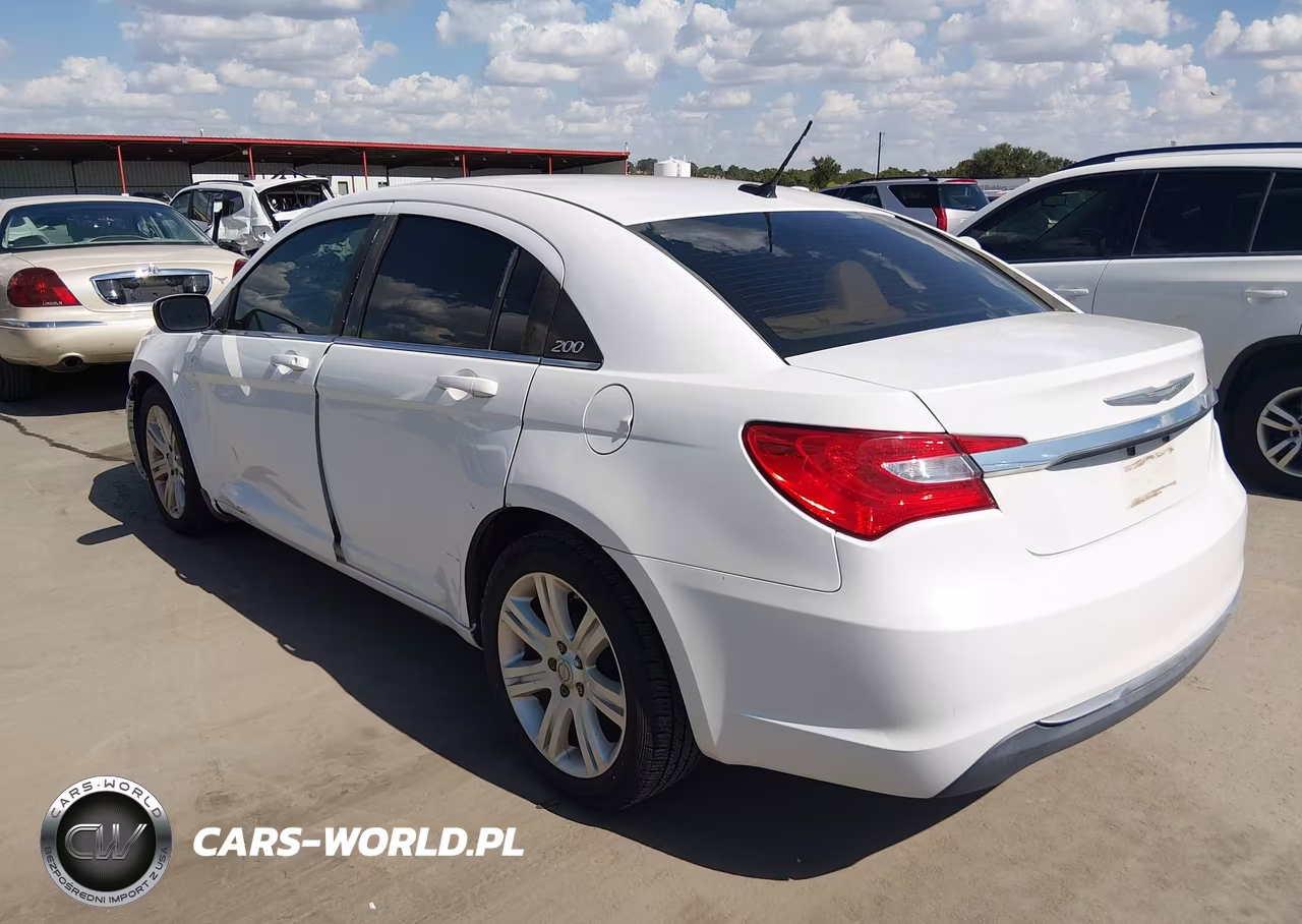 2013 Chrysler 200 Lx VIN:1C3CCBAB8DN705710 - 3
