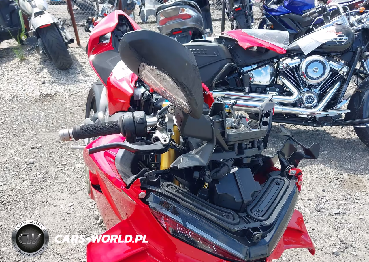 2025 Ducati Panigale V4-V4S VIN:ZDMDAG6W0SB004113 - 16