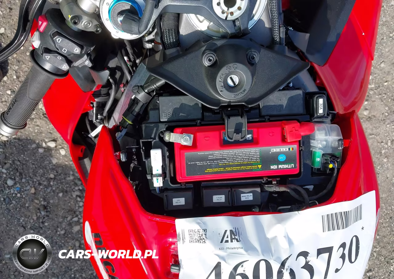 2025 Ducati Panigale V4-V4S VIN:ZDMDAG6W0SB004113 - 18