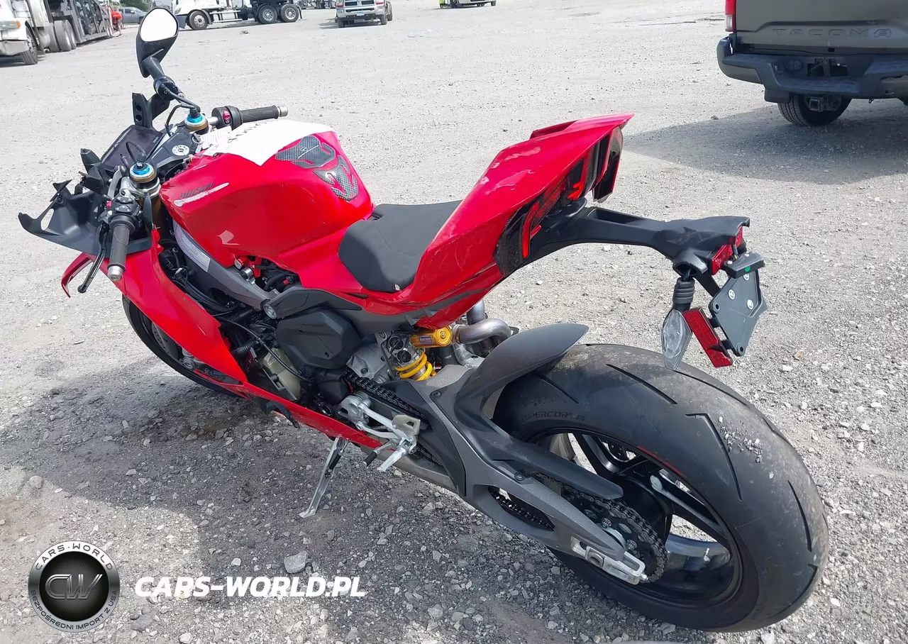 2025 Ducati Panigale V4-V4S VIN:ZDMDAG6W0SB004113 - 3