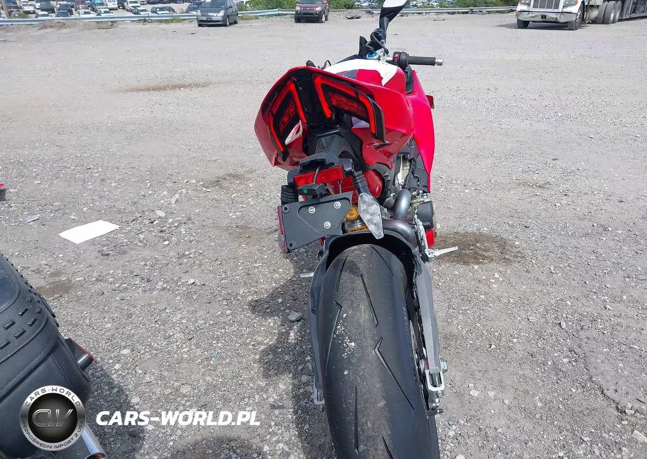 2025 Ducati Panigale V4-V4S VIN:ZDMDAG6W0SB004113 - 6
