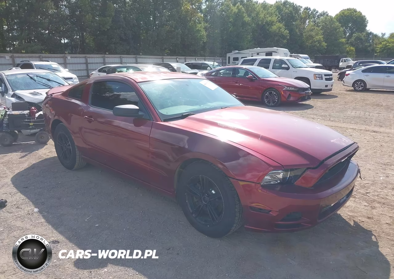 2014 Ford Mustang V6