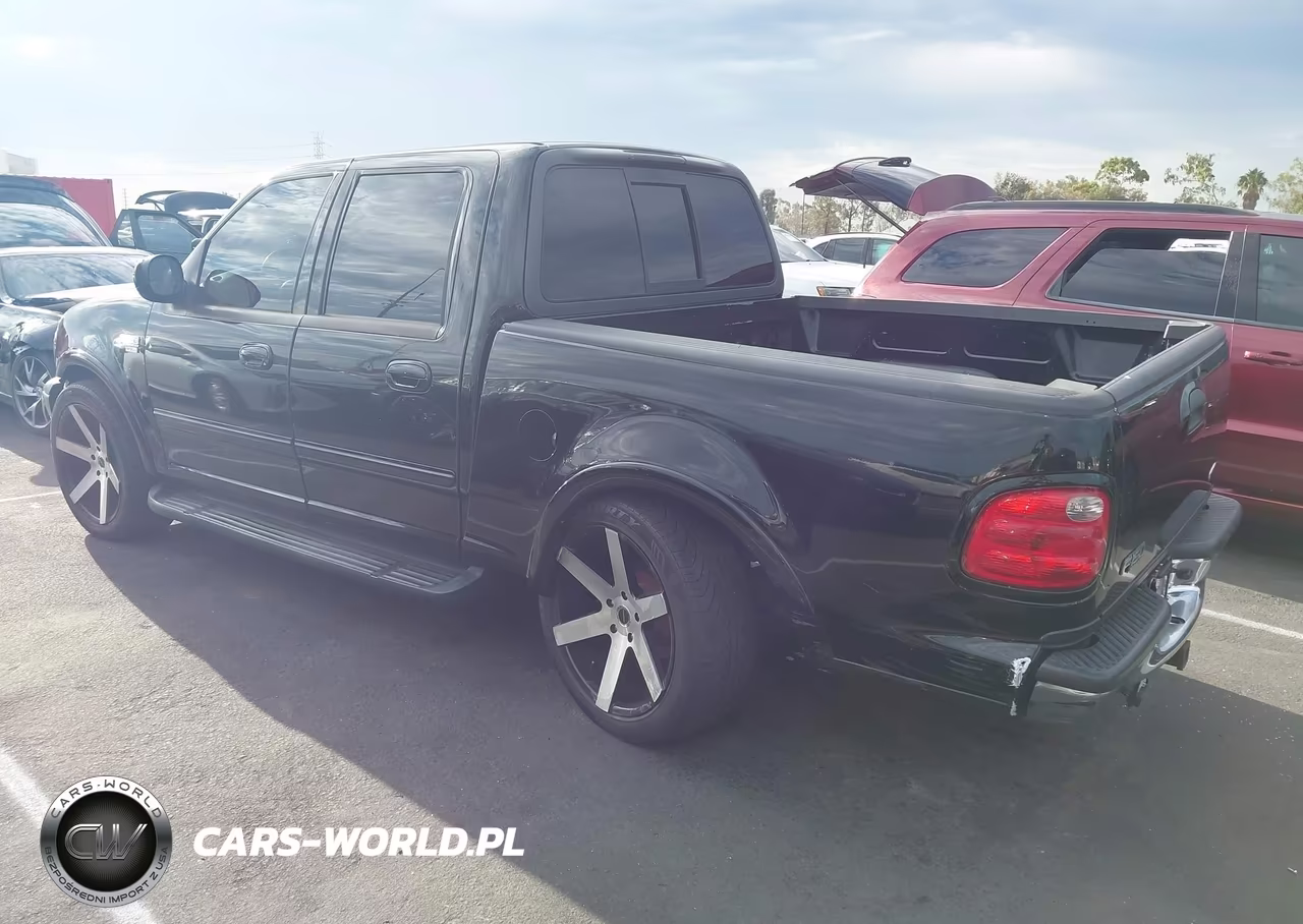 2001 Ford F-150 Harley-Davidson Edition-King Ranch Edition-Lariat-Xlt VIN:1FTRW07L21KB39137 - 3