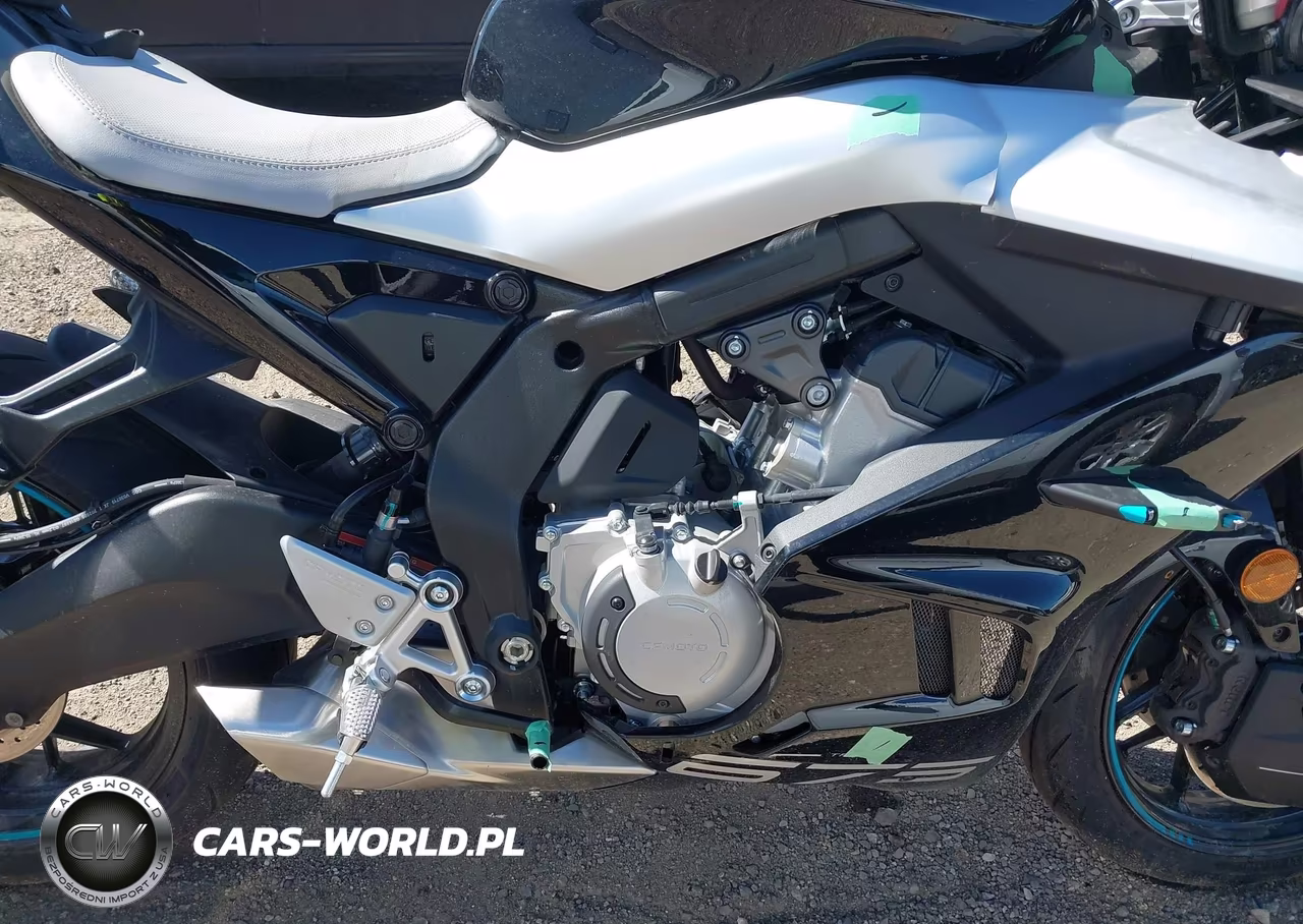 2026 Cf Moto 675Ss VIN:LCEPEVLP7T6003551 - 8