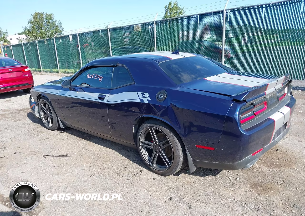 2015 Dodge Challenger R-T Plus VIN:2C3CDZBT4FH888841 - 3
