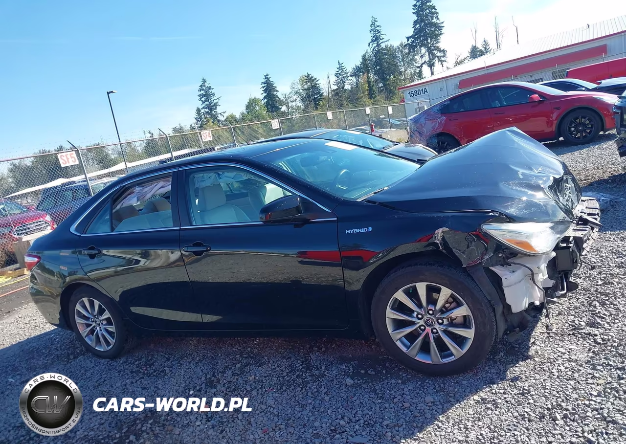 2016 Toyota Camry Hybrid Xle VIN:4T1BD1FK9GU182694 - 13