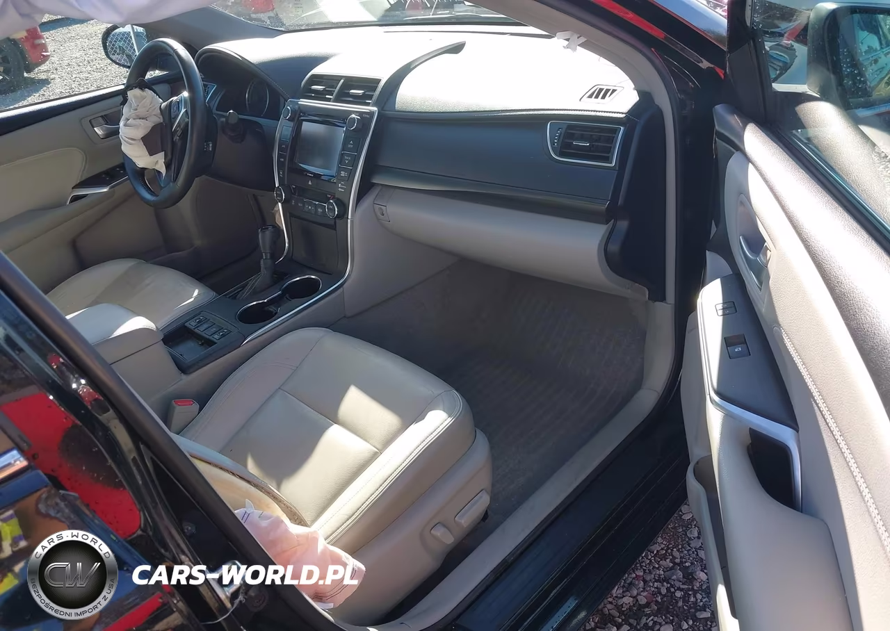 2016 Toyota Camry Hybrid Xle VIN:4T1BD1FK9GU182694 - 17