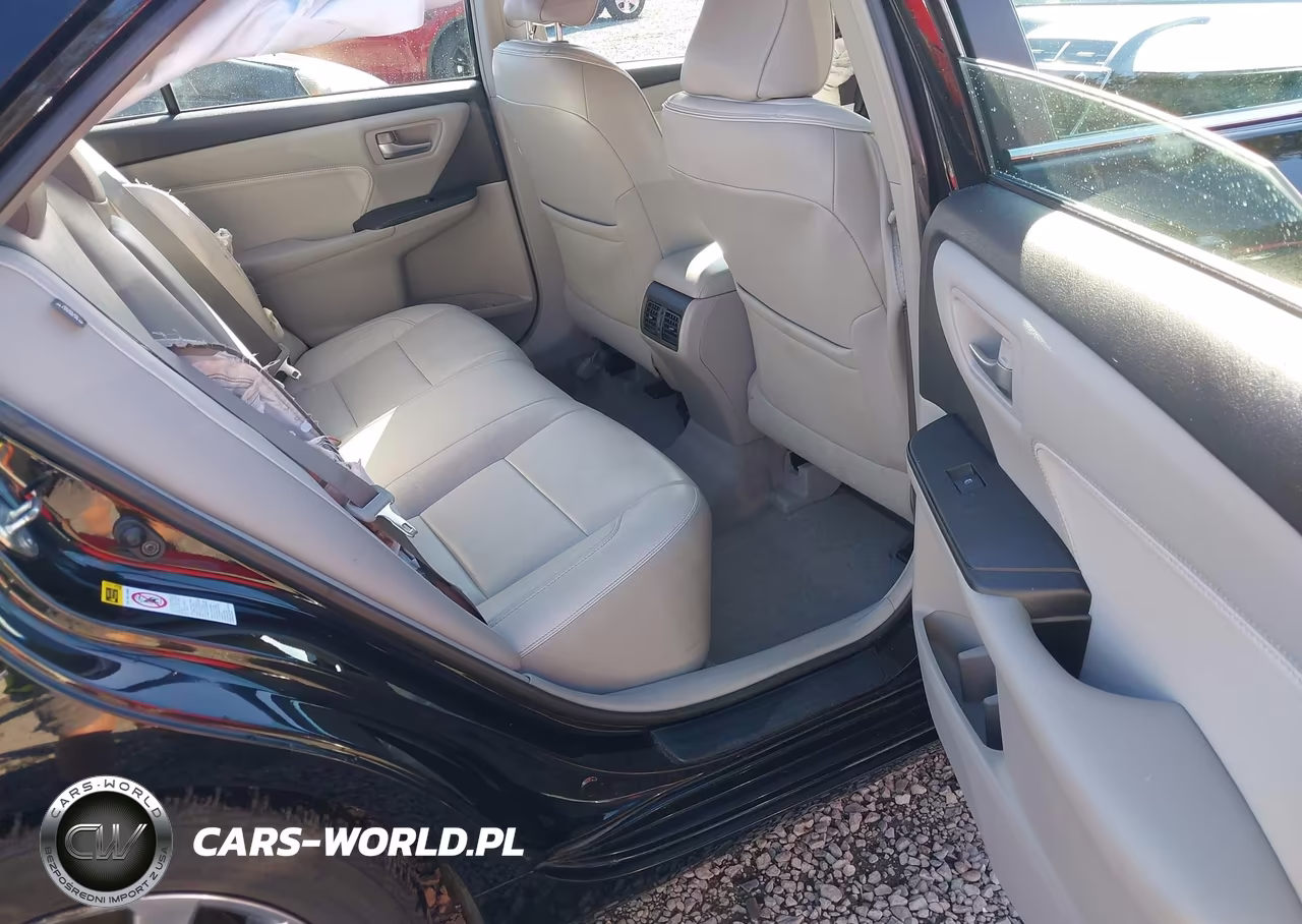 2016 Toyota Camry Hybrid Xle VIN:4T1BD1FK9GU182694 - 18