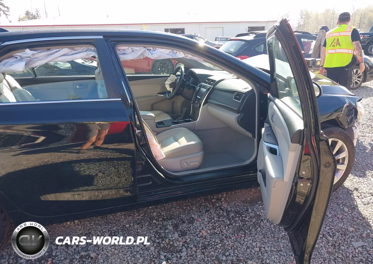 2016 Toyota Camry Hybrid Xle VIN:4T1BD1FK9GU182694 - 5