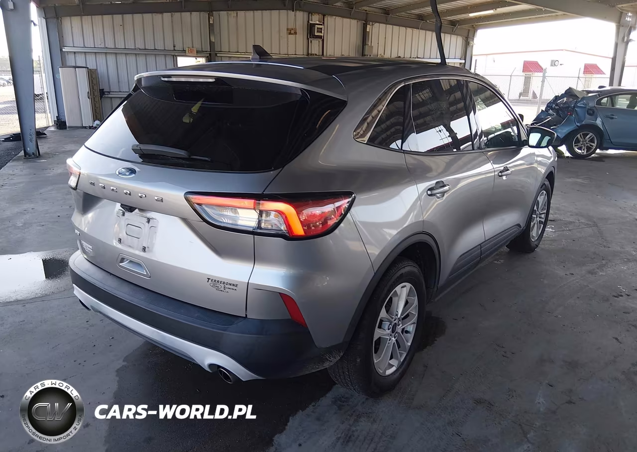 2021 Ford Escape Se VIN:1FMCU0G65MUA58708 - 4