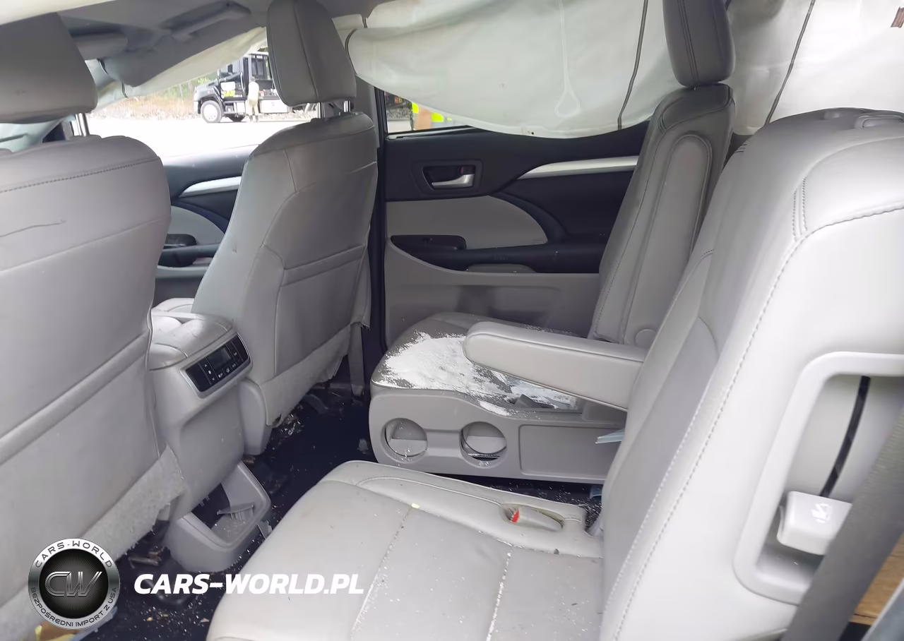 2017 Toyota Highlander Xle VIN:5TDJZRFH2HS433159 - 8