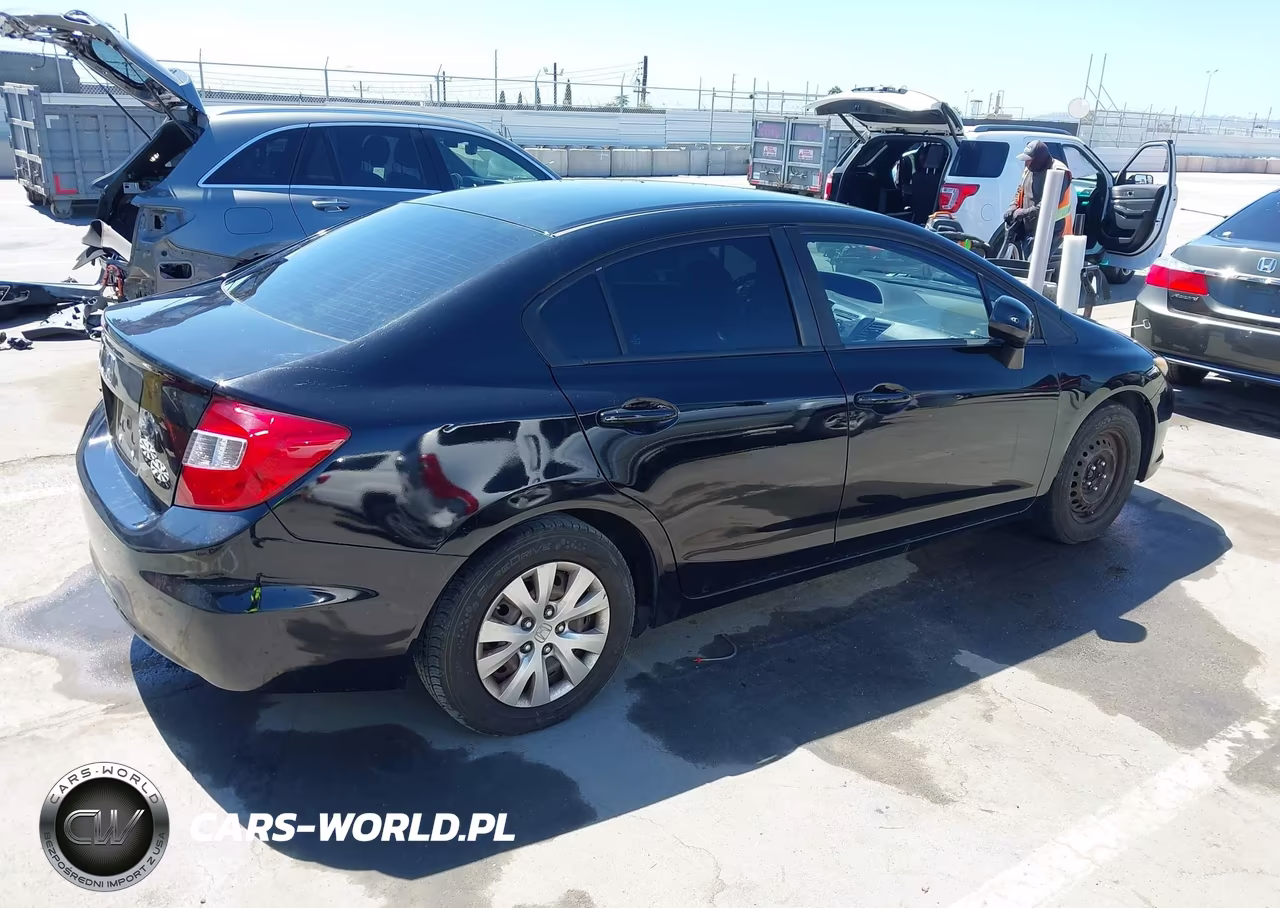 2012 Honda Civic Lx VIN:19XFB2F52CE392736 - 4