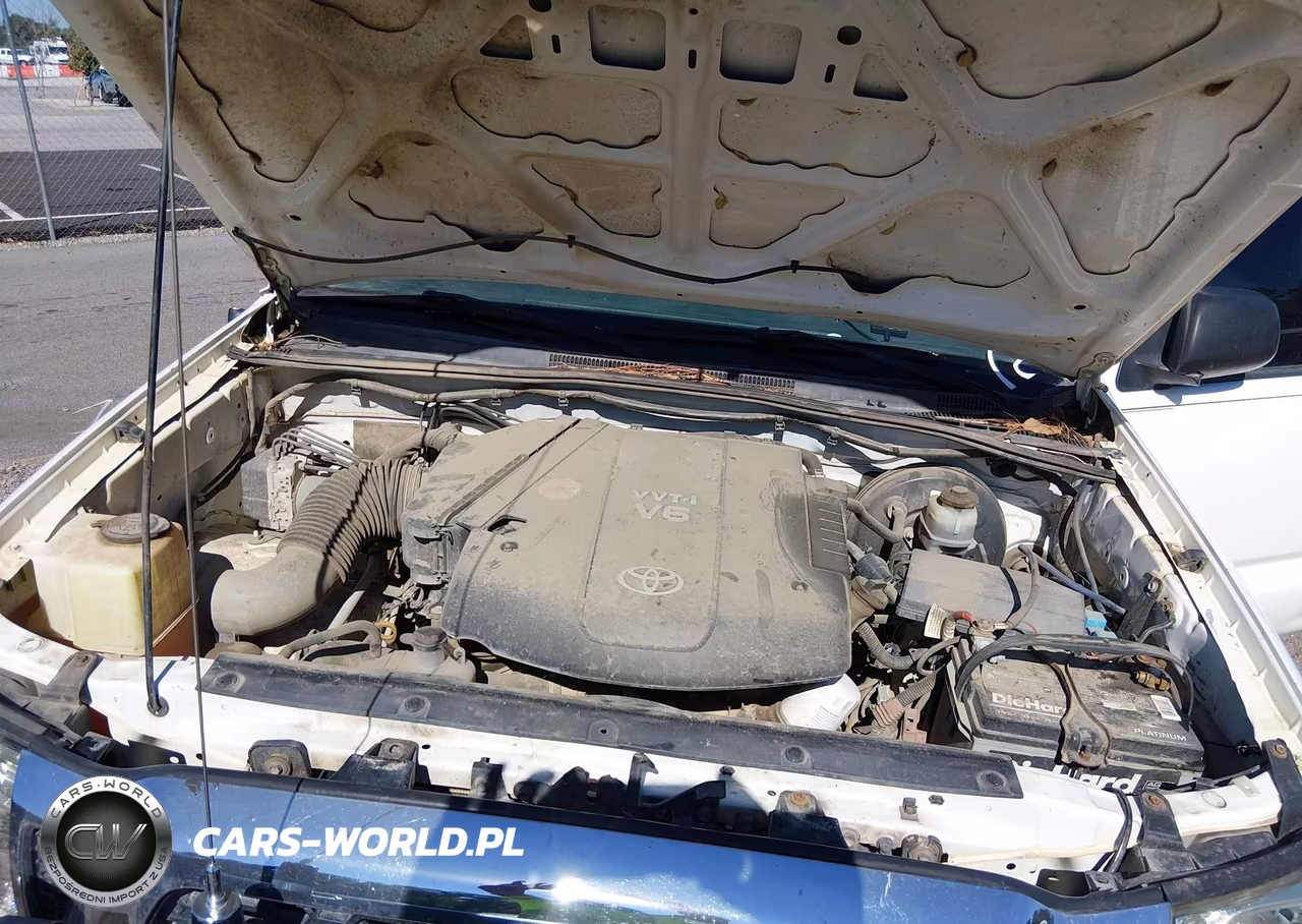 2011 Toyota Tacoma Base V6 VIN:5TFLU4ENXBX003236 - 10