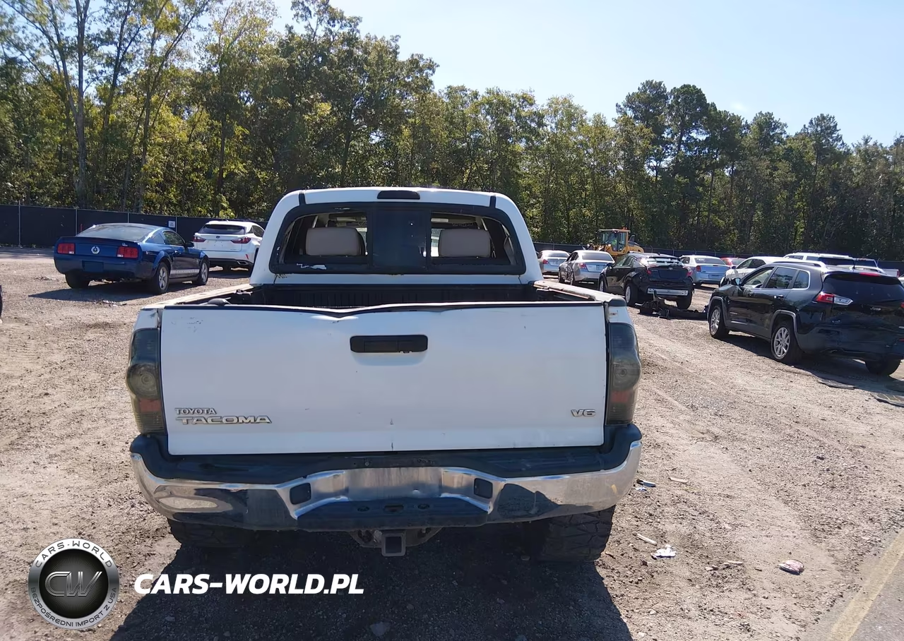 2011 Toyota Tacoma Base V6 VIN:5TFLU4ENXBX003236 - 16