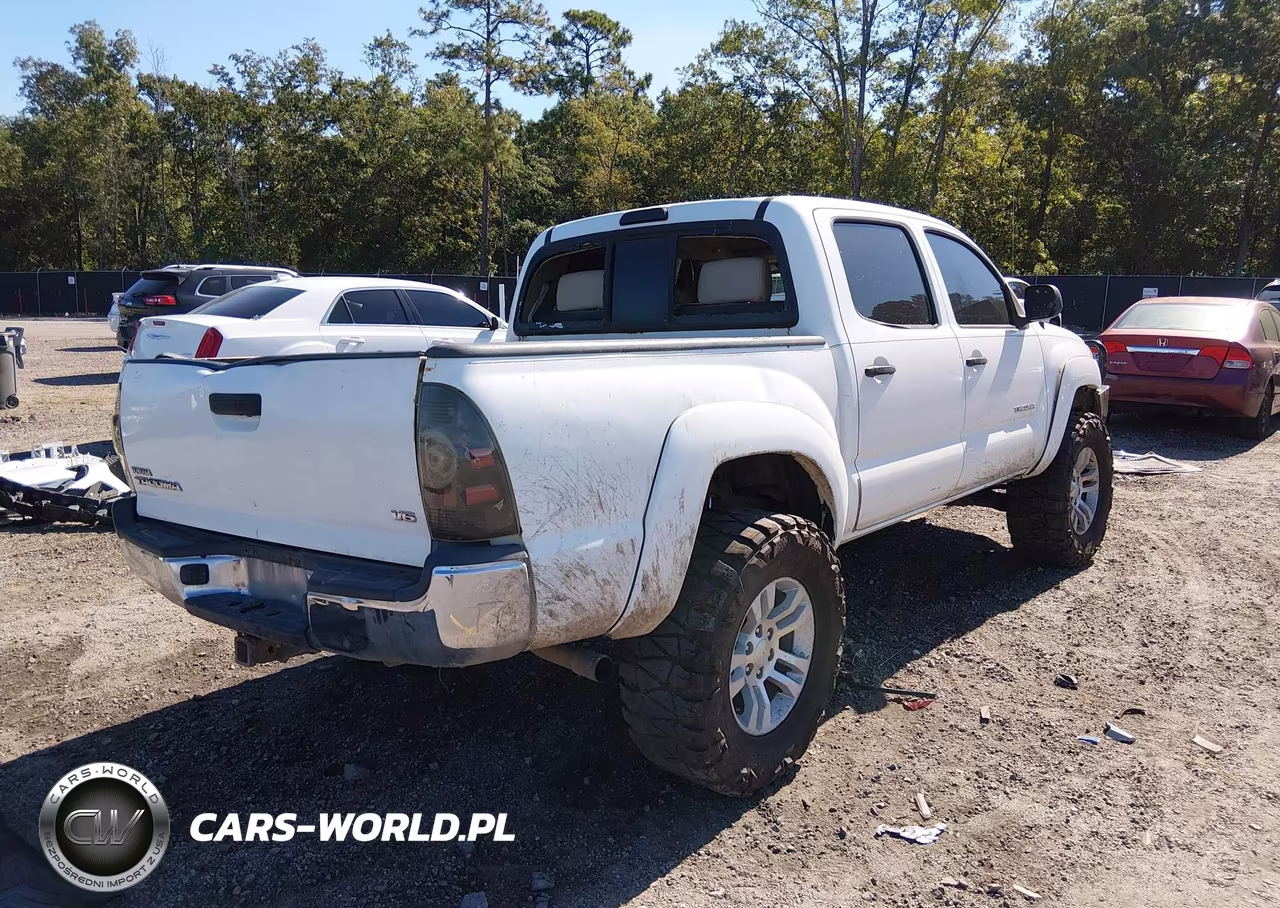 2011 Toyota Tacoma Base V6 VIN:5TFLU4ENXBX003236 - 4