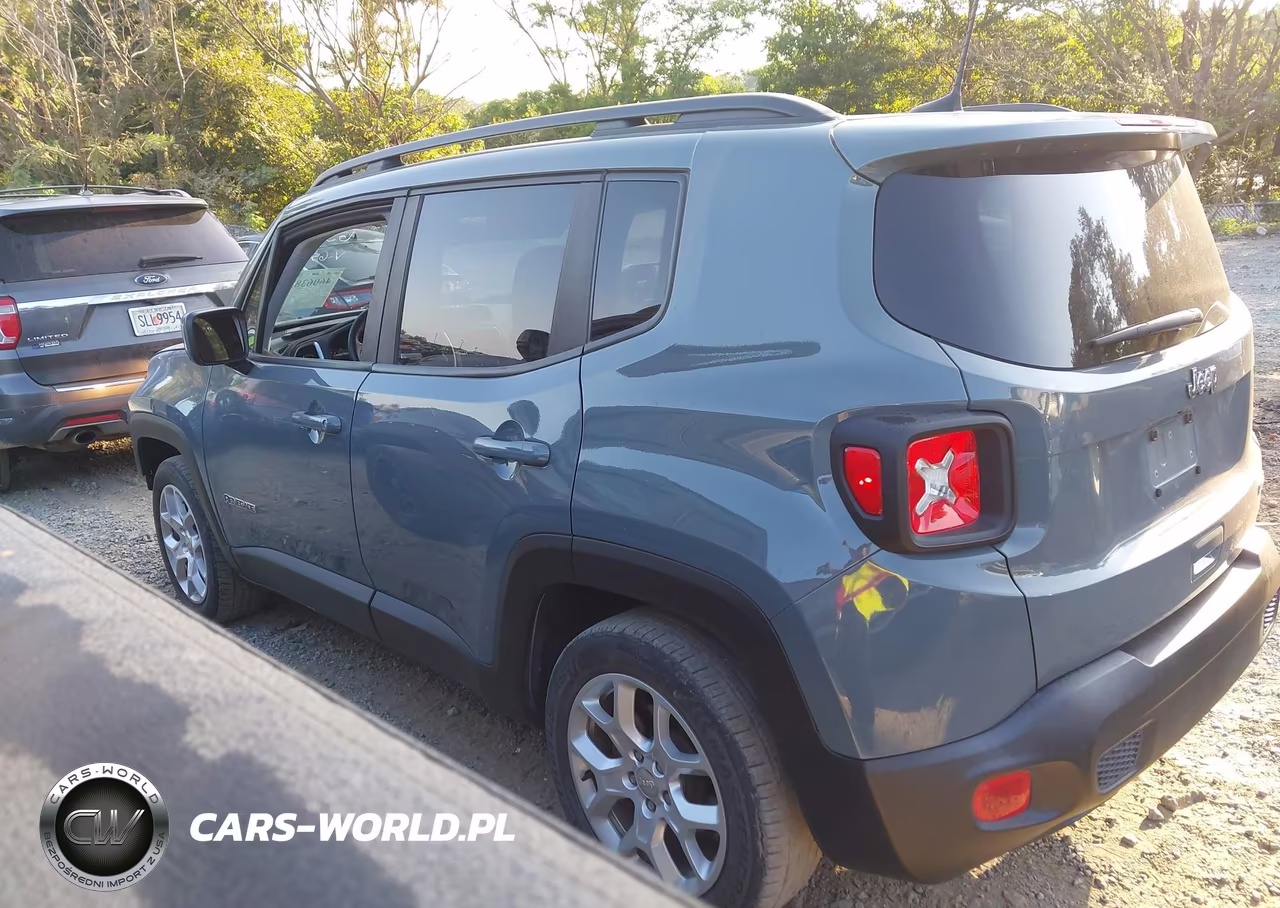 2018 Jeep Renegade Latitude Fwd VIN:ZACCJABB1JPJ06576 - 3