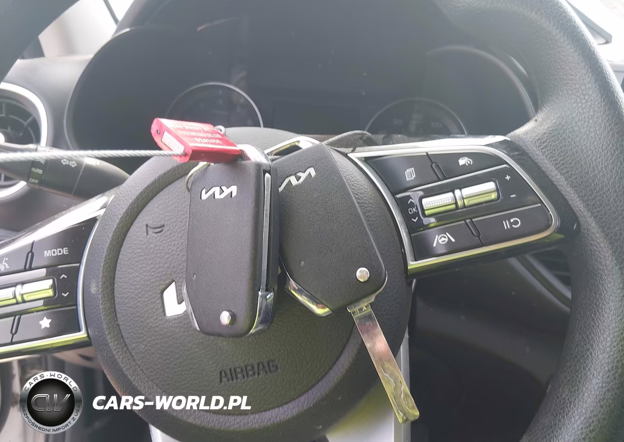 2023 Kia Forte Lxs VIN:3KPF24AD1PE675161 - 11