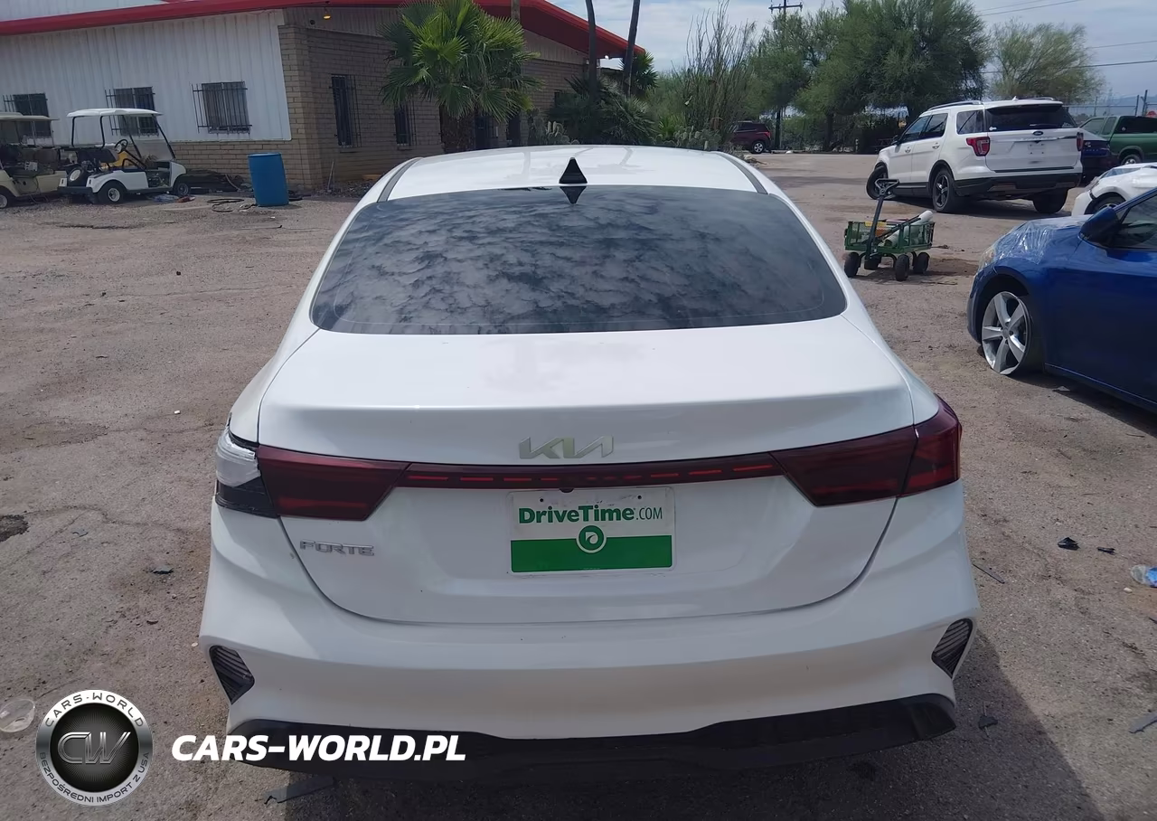 2023 Kia Forte Lxs VIN:3KPF24AD1PE675161 - 16