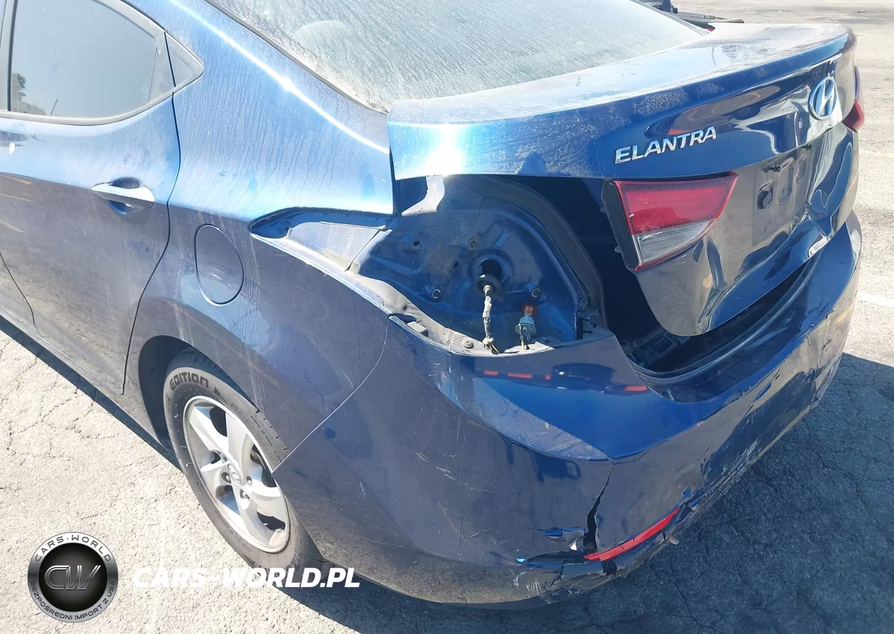 2015 Hyundai Elantra Se VIN:5NPDH4AE8FH628945 - 12