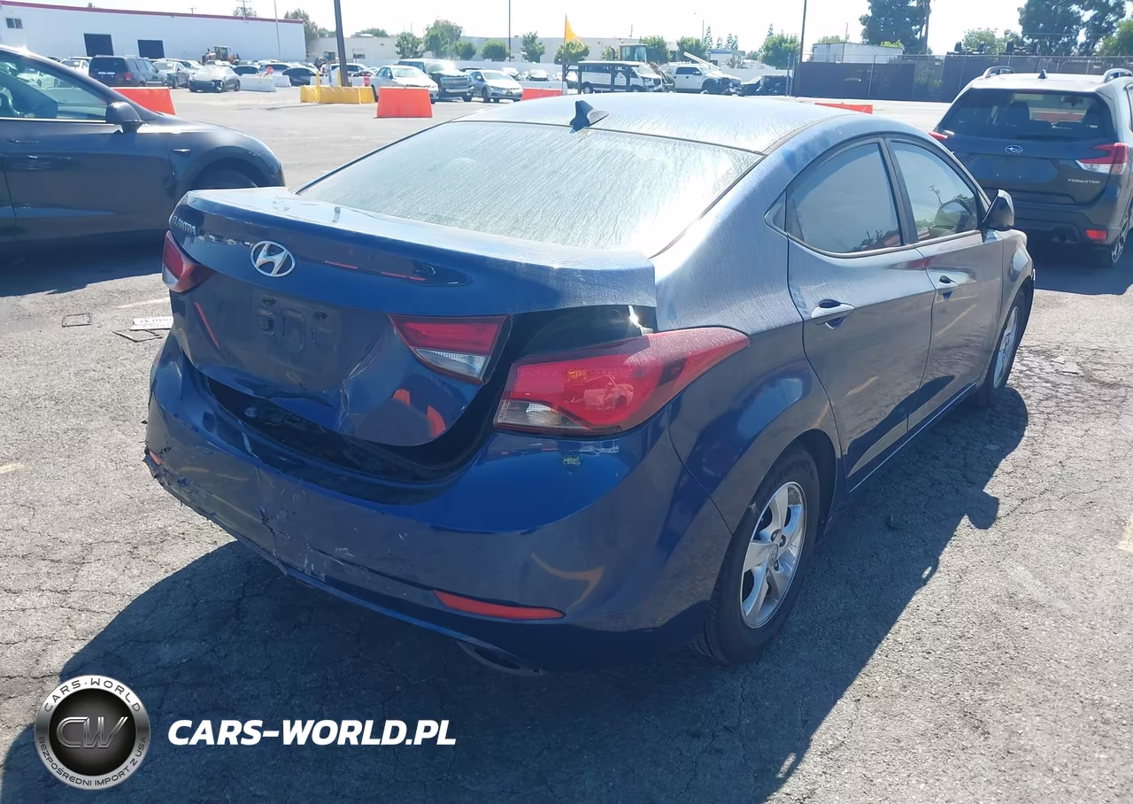 2015 Hyundai Elantra Se VIN:5NPDH4AE8FH628945 - 4