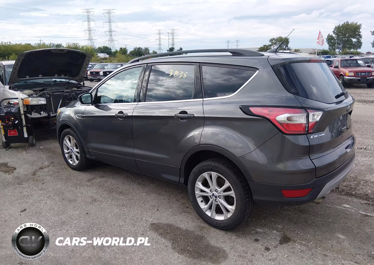 2017 Ford Escape Se VIN:1FMCU9GD3HUD77629 - 3
