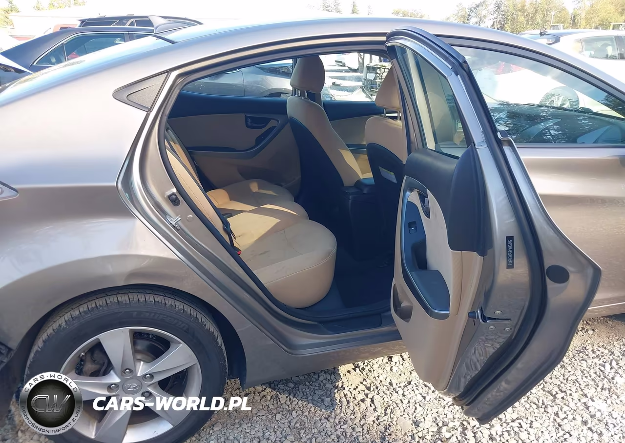 2013 Hyundai Elantra Gls VIN:5NPDH4AE5DH355413 - 8