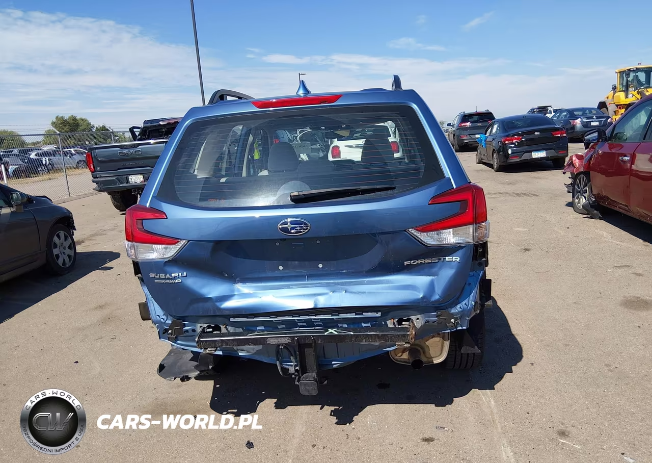 2022 Subaru Forester VIN:JF2SKACC3NH485565 - 17