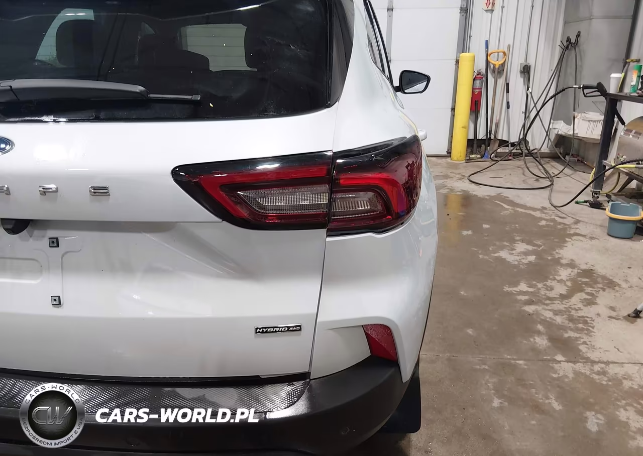 2025 Ford Escape St-Line Select VIN:1FMCU9NZXSUA50683 - 17