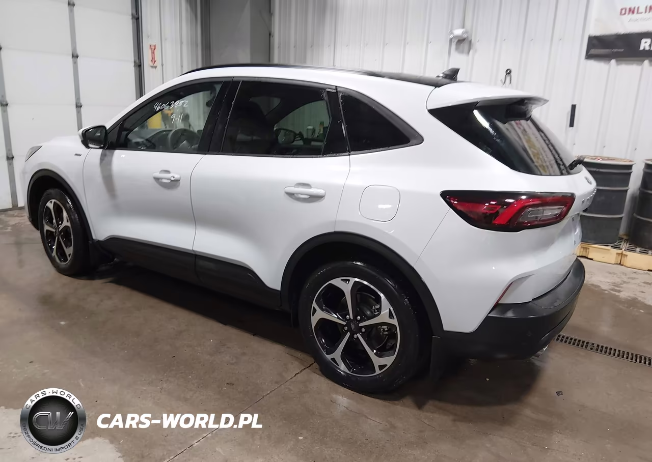 2025 Ford Escape St-Line Select VIN:1FMCU9NZXSUA50683 - 3