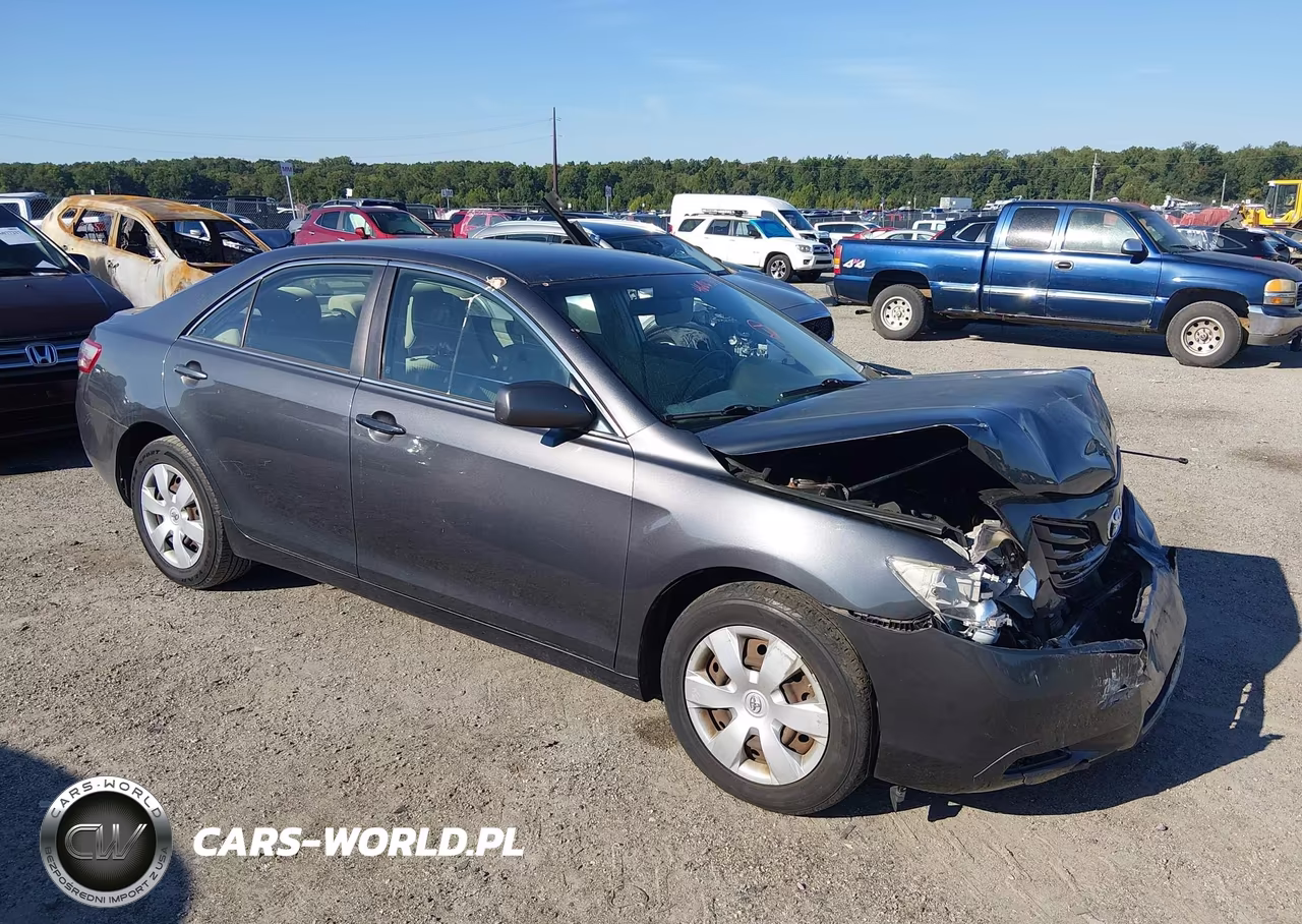 2008 Toyota Camry Le – zdjęcie 1 z 16