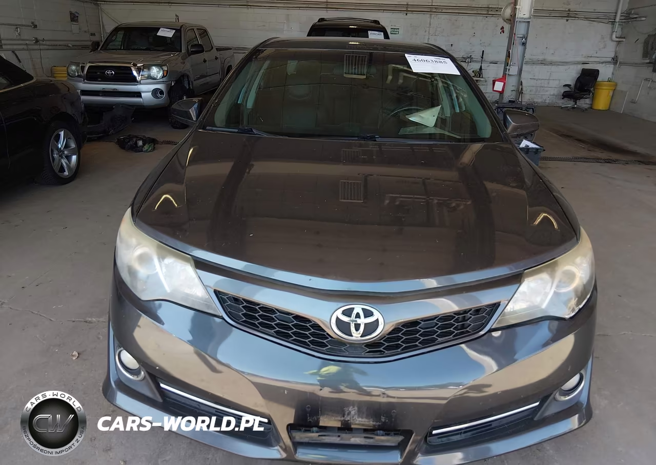 2014 Toyota Camry Se VIN:4T1BF1FK6EU770365 - 12