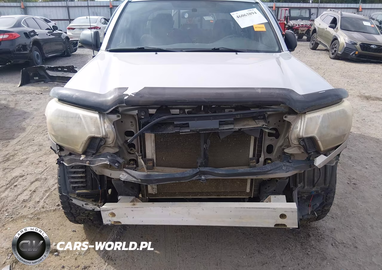 2013 Toyota Tacoma Base V6 VIN:3TMLU4EN5DM133496 - 13